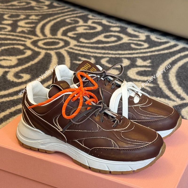 New Balance x Miu Miu Sneakers in Calf Leather Dark Brown 2025 MIU060302 (SS-250603104)