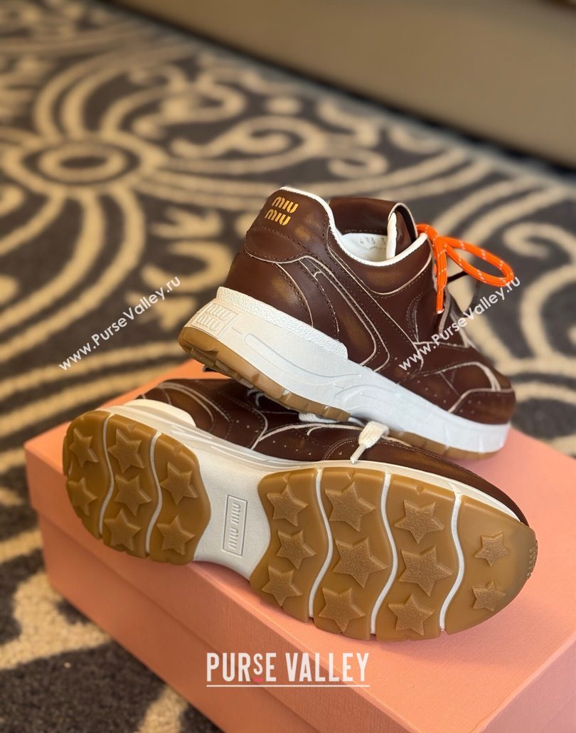 New Balance x Miu Miu Sneakers in Calf Leather Dark Brown 2025 MIU060302 (SS-250603104)