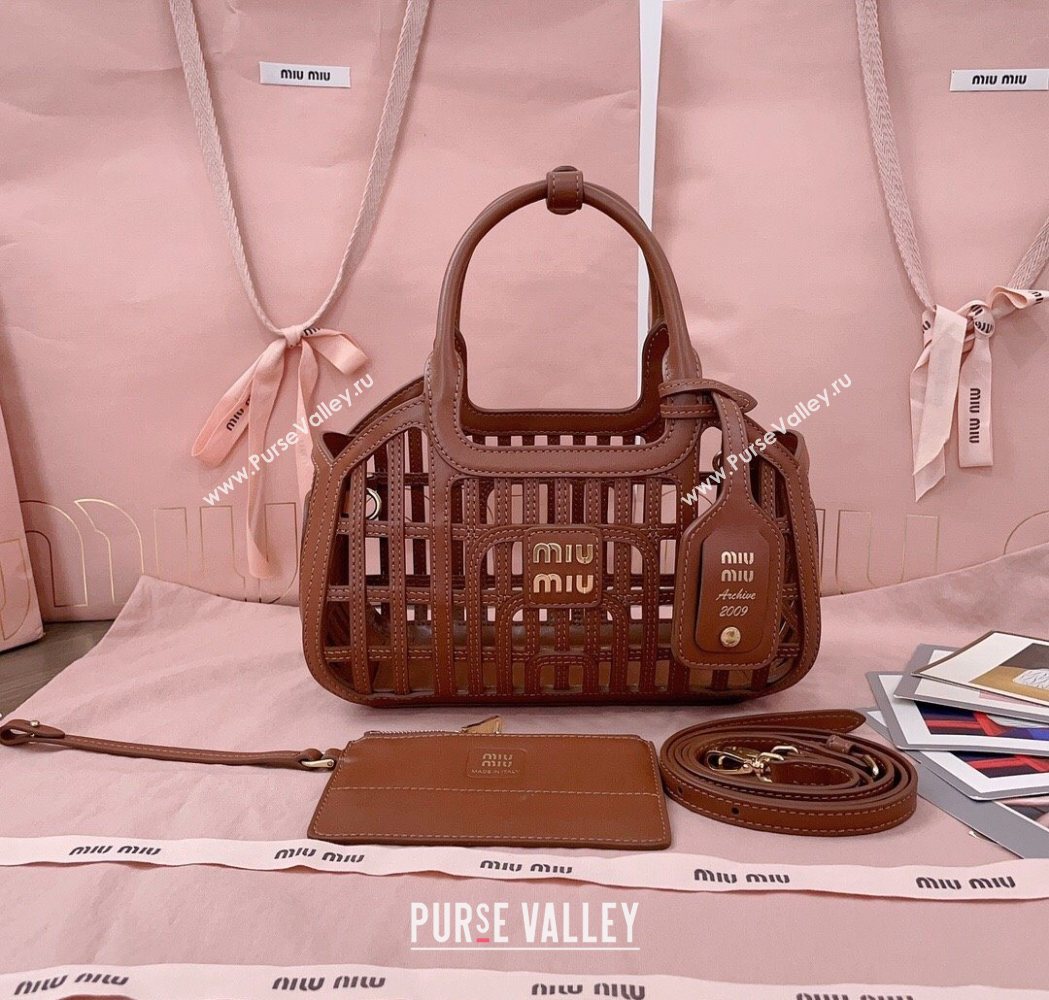 Miu Miu Leather Basket bag Cognac Brown 2025 5BA294 (JD-250626065)
