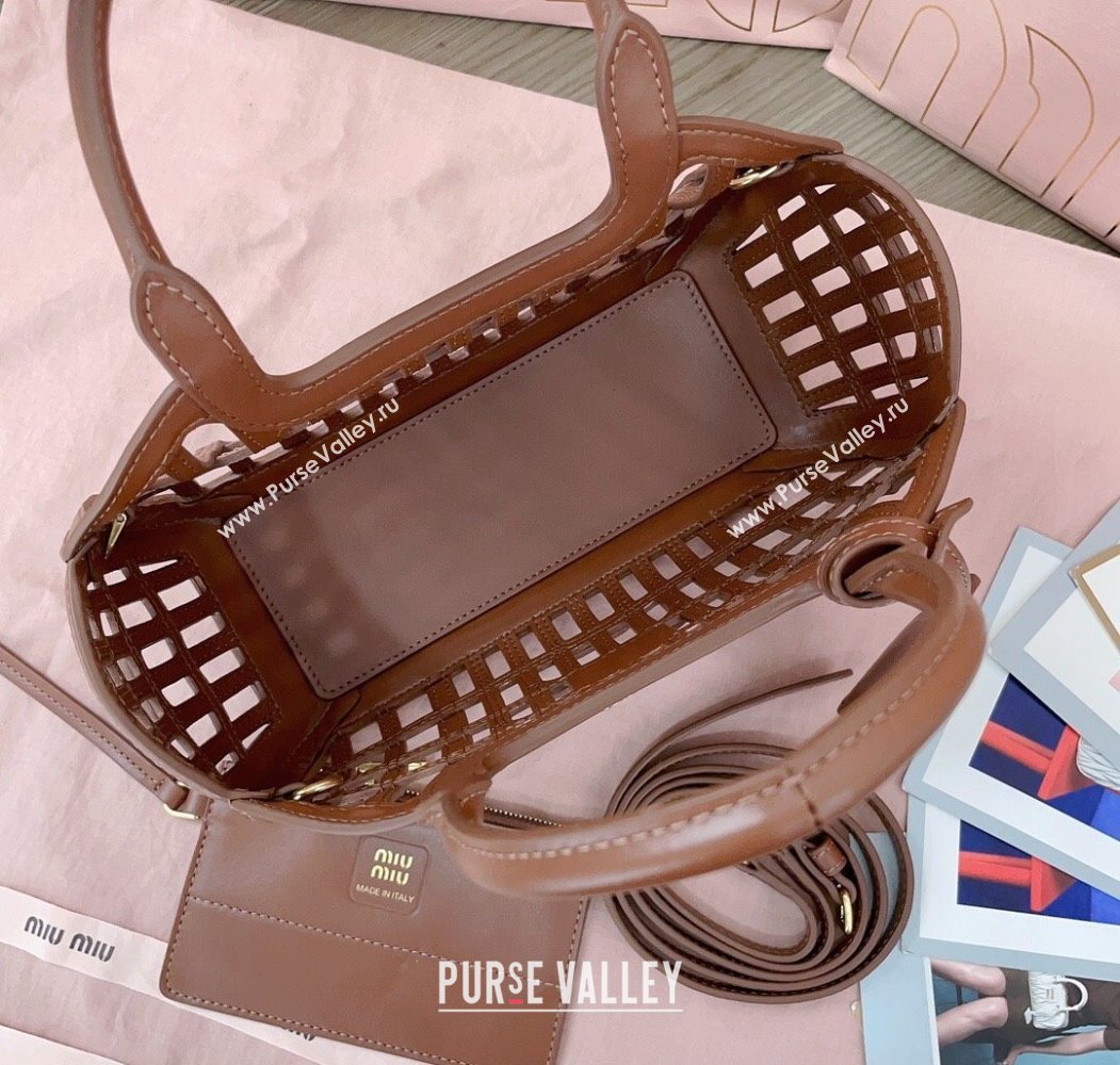 Miu Miu Leather Basket bag Cognac Brown 2025 5BA294 (JD-250626065)