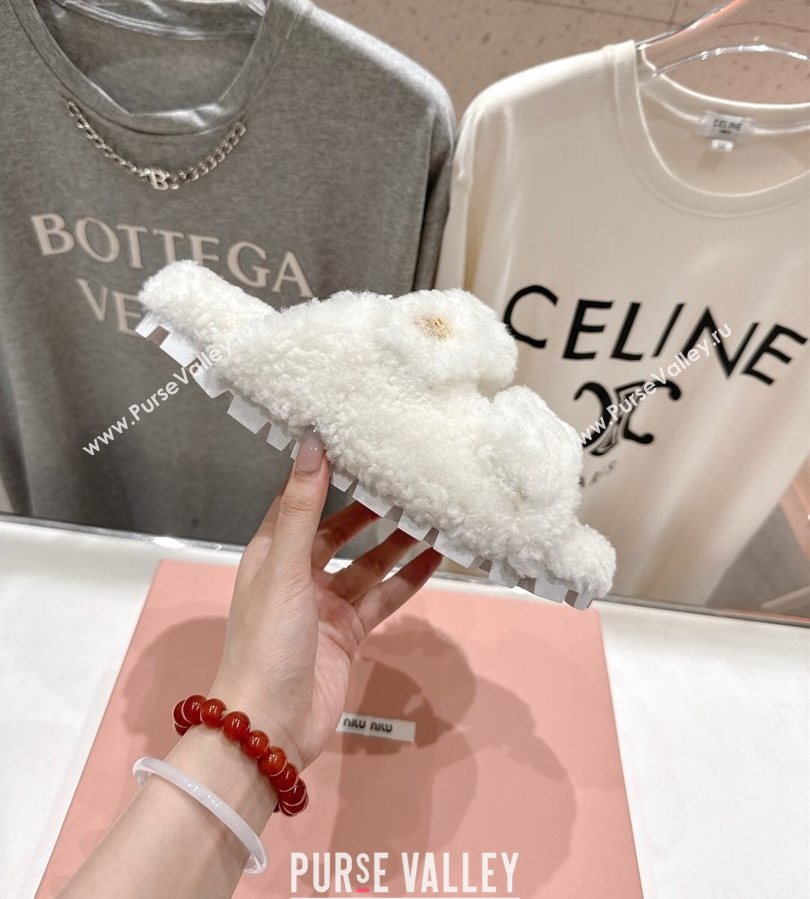 Miu Miu Shearling Strap Flat Slides Sandal White 2025 MIU071001 (MD-250710086)