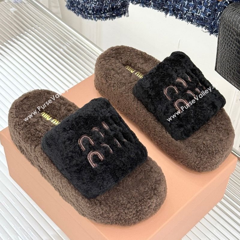 Miu Miu Shearling Platform Slides Sandal Black/Brown 2025 MIU082609 (MD-250826060)