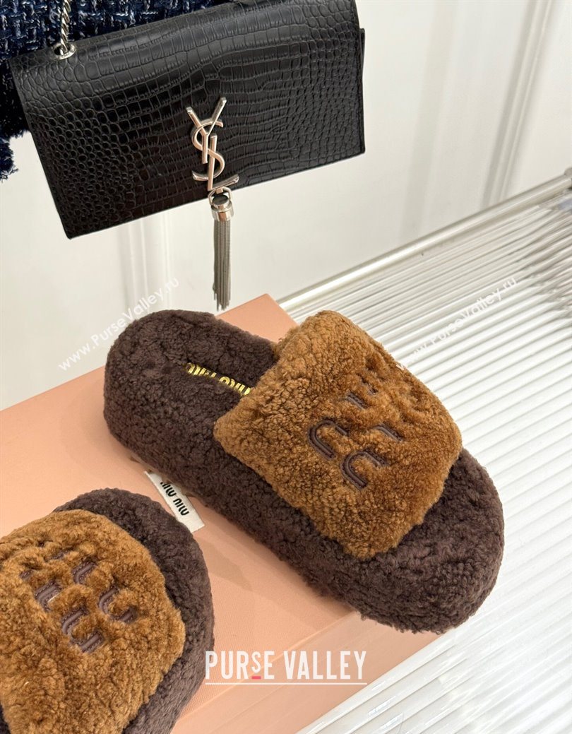 Miu Miu Shearling Platform Slides Sandal Dark/Brown 2025 MIU082609 (MD-250826062)