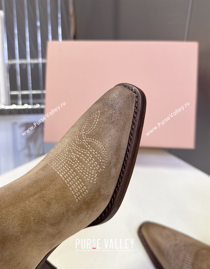 Miu Miu Suede Heel Ankle Boots 5cm Beige 2025 MIU082605 (MD-250826039)