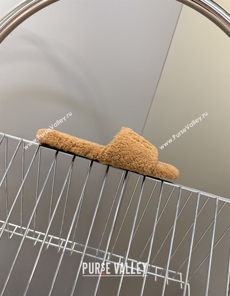 Miu Miu Shearling Flat Slides Sandal Light Brown 2025 MIU082608 (MD-250826051)