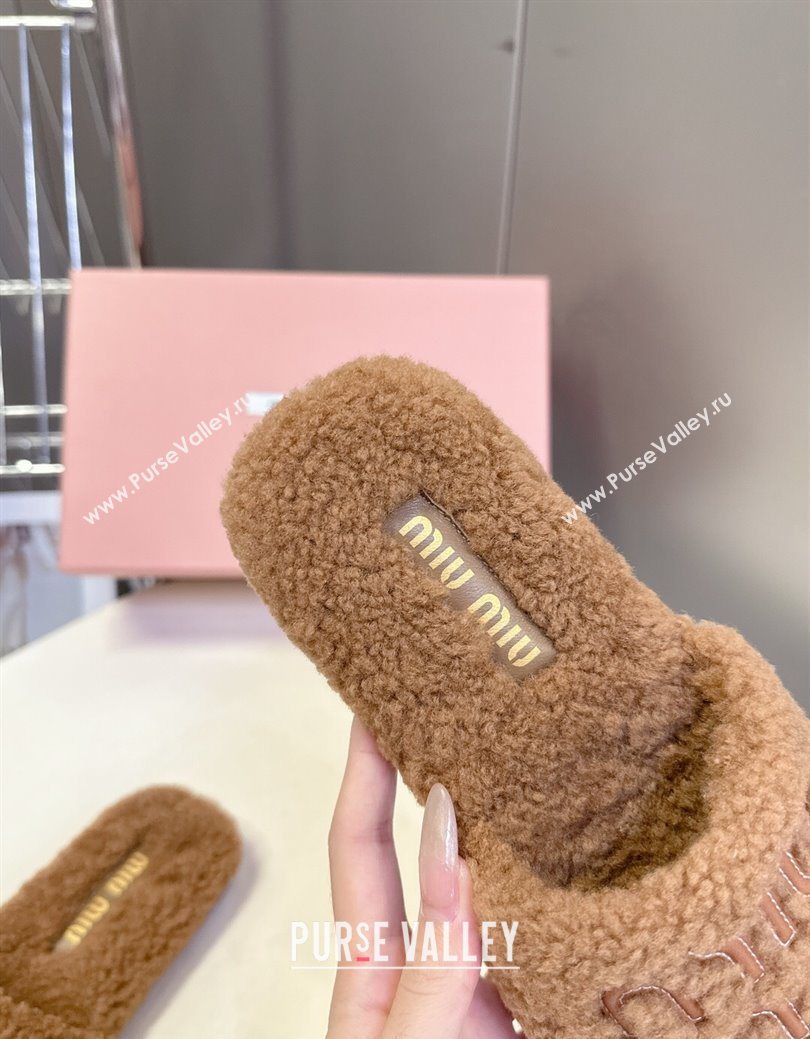 Miu Miu Shearling Flat Slides Sandal Light Brown 2025 MIU082608 (MD-250826051)