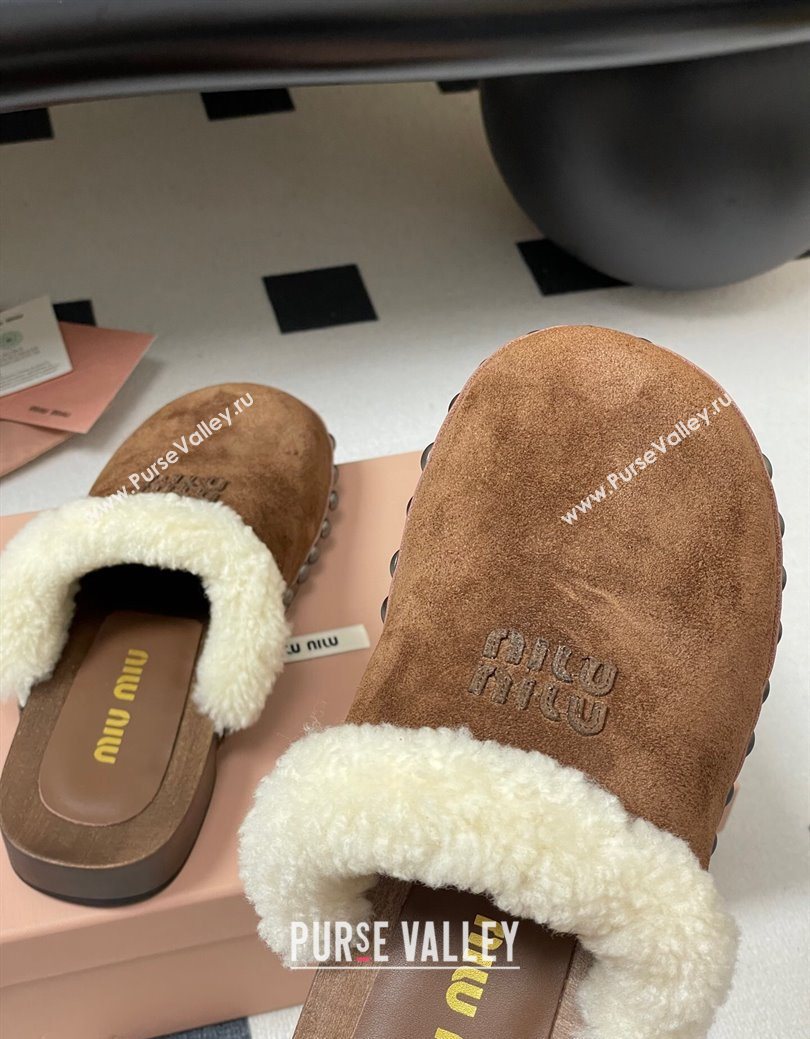Miu Miu Suede and Wool Clogs Mules Brown 2025 MIU082609 (MD-250826056)