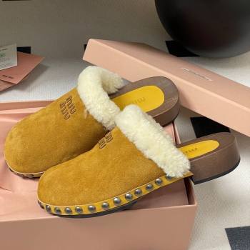 Miu Miu Suede and Wool Clogs Mules Yellow 2025 MIU082609 (MD-250826058)