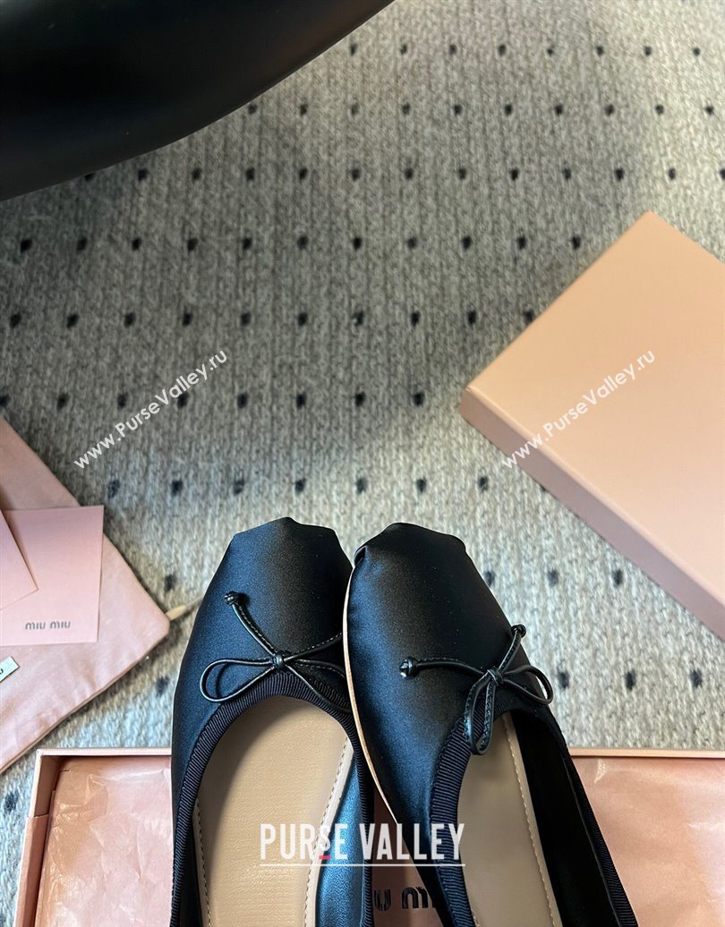 Miu Miu Satin Ballerinas Flat with Bow and Elastic Band Black 2025 5F794D (KL-251025026)