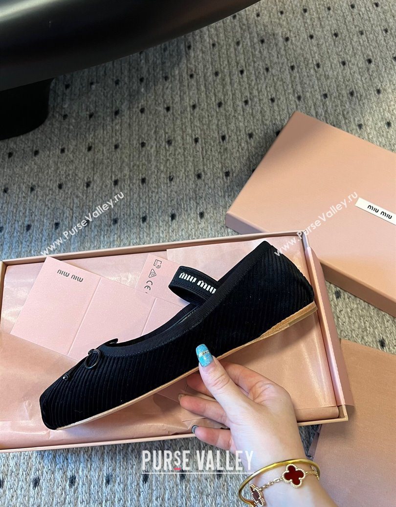 Miu Miu Corduroy Ballerinas Flat with Bow and Elastic Band Black 2025 5F794D (KL-251025034)