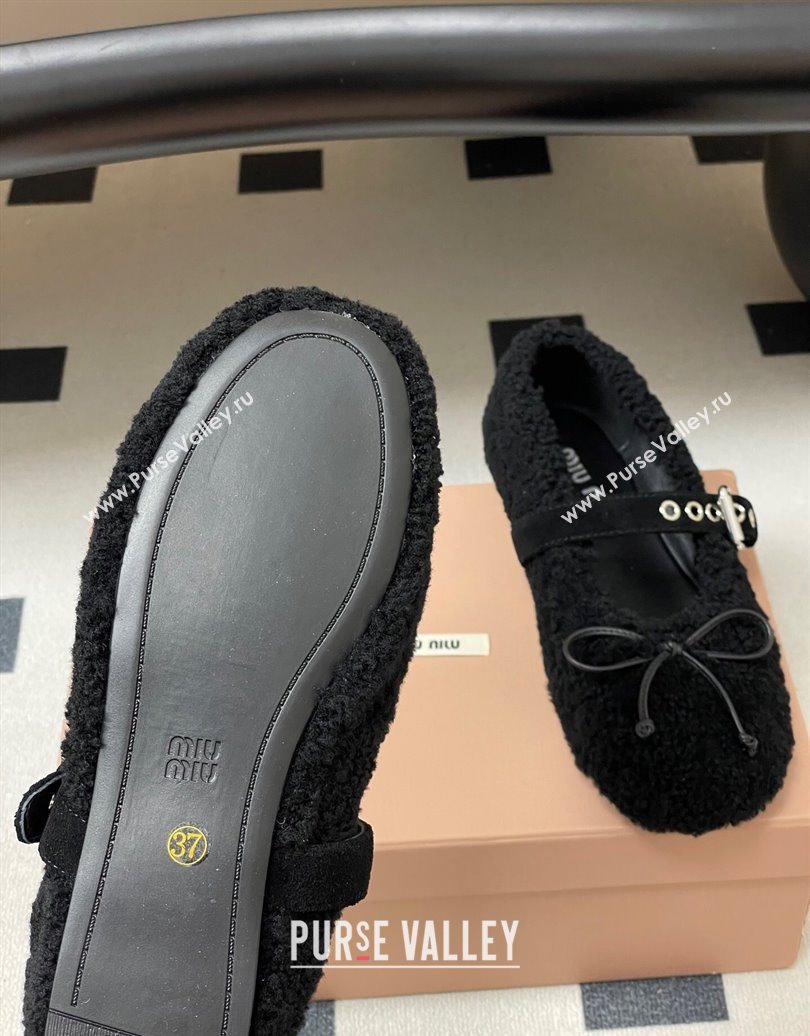 Miu Miu Shearling Ballerinas Flat with Buckle Strap Black 2025 5F272E (MD-251025048)