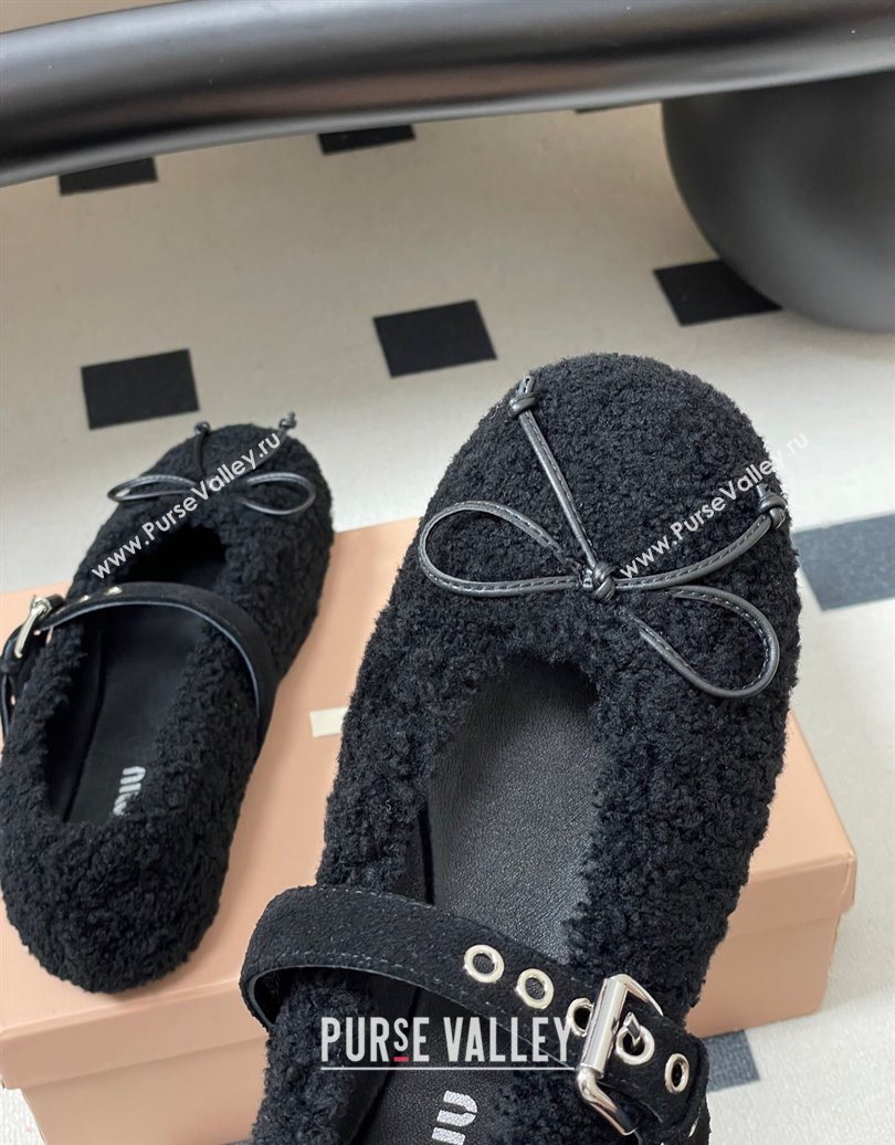 Miu Miu Shearling Ballerinas Flat with Buckle Strap Black 2025 5F272E (MD-251025048)