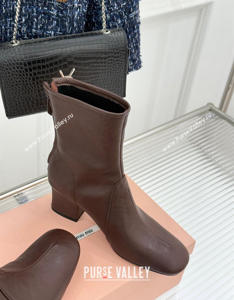 Miu Miu Nappa Leather Heel Ankle Boots 5cm with Logo Tag Dark Brown 2025 5T557E (MD-251024122)