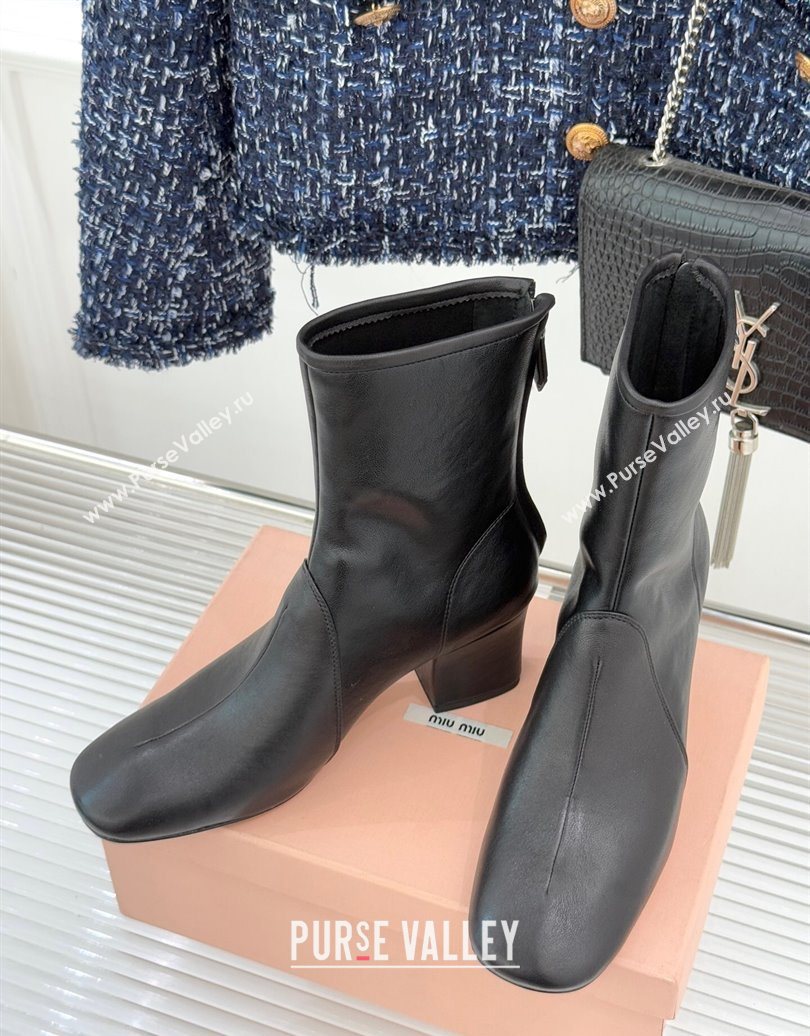 Miu Miu Nappa Leather Heel Ankle Boots 5cm with Logo Tag Black 2025 5T557E (MD-251024123)