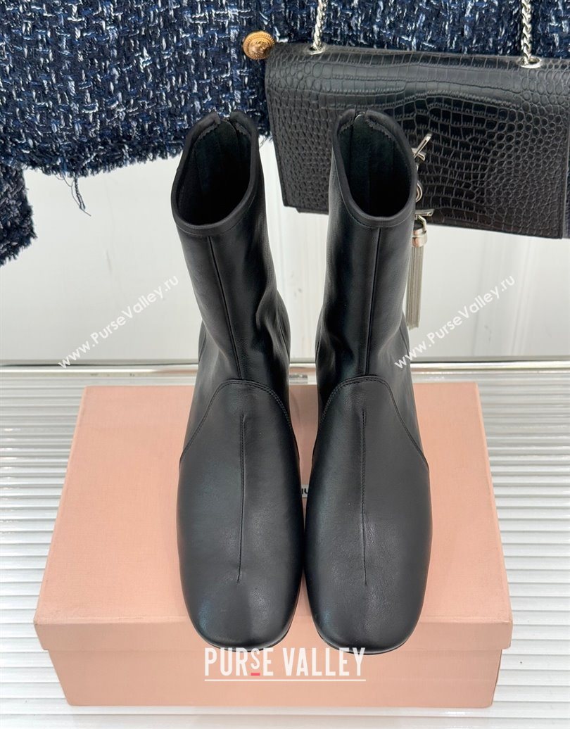 Miu Miu Nappa Leather Heel Ankle Boots 5cm with Logo Tag Black 2025 5T557E (MD-251024123)
