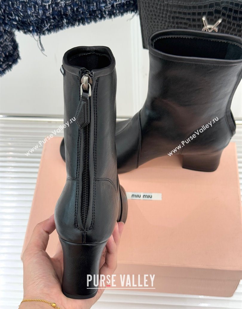 Miu Miu Nappa Leather Heel Ankle Boots 5cm with Logo Tag Black 2025 5T557E (MD-251024123)