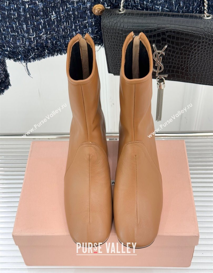 Miu Miu Nappa Leather Heel Ankle Boots 5cm with Logo Tag Light Brown 2025 5T557E (MD-251024124)