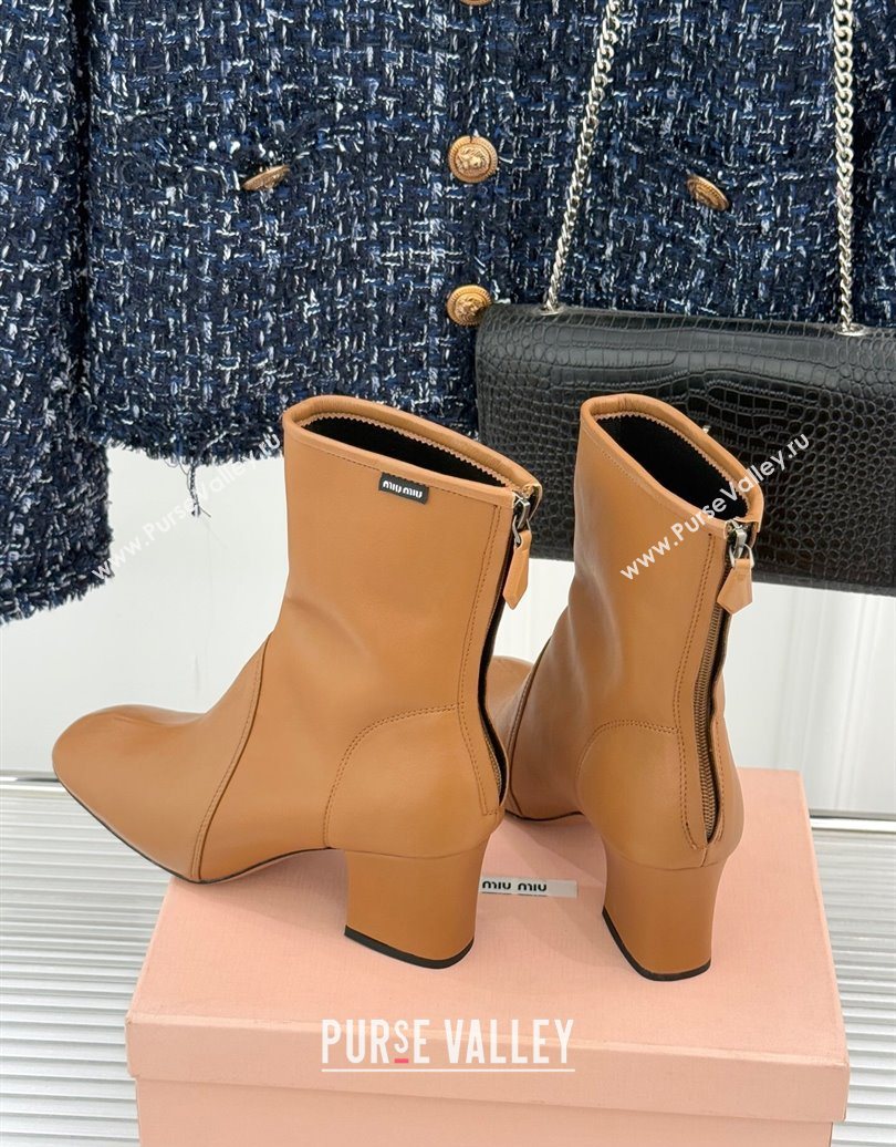 Miu Miu Nappa Leather Heel Ankle Boots 5cm with Logo Tag Light Brown 2025 5T557E (MD-251024124)