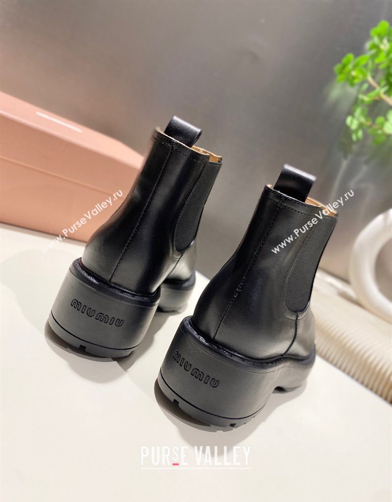 Miu Miu Calf Leather Platform Ankle Boots Black 2025 MM102403 (MD-251024127)