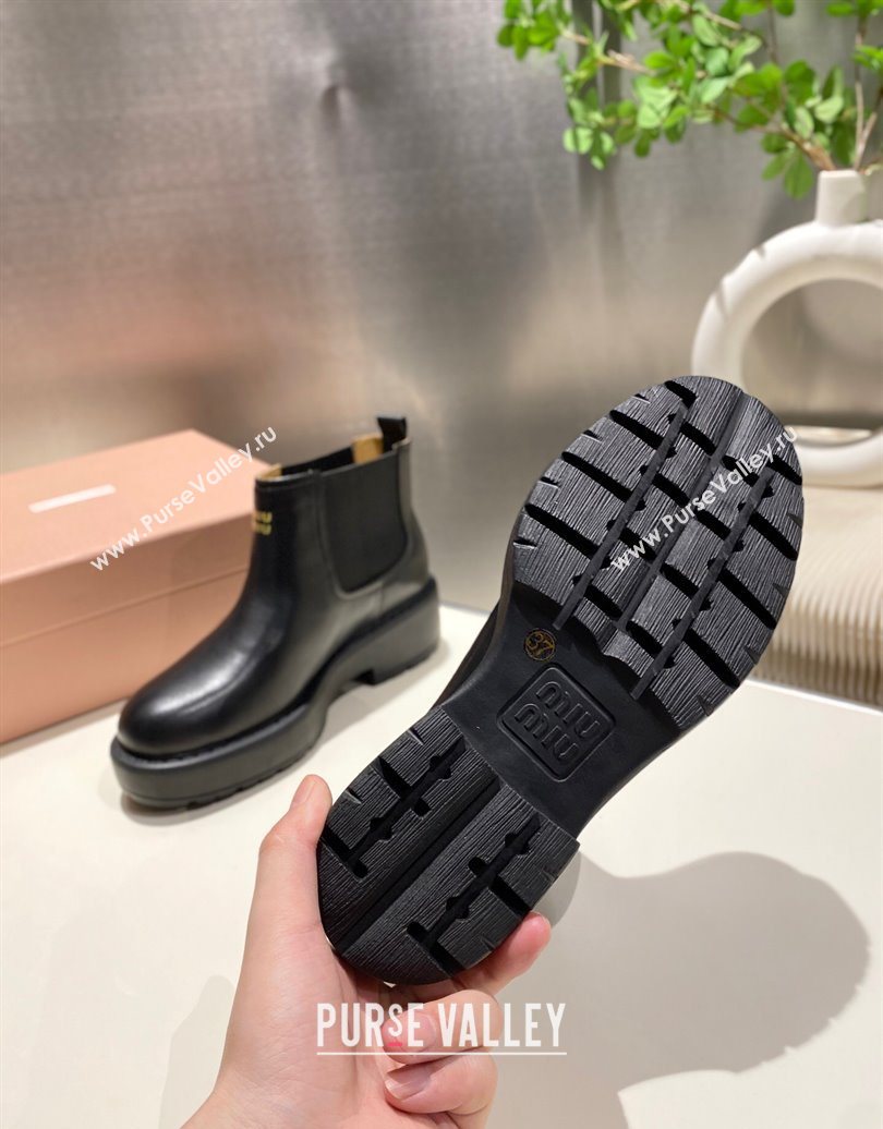 Miu Miu Calf Leather Platform Ankle Boots Black 2025 MM102403 (MD-251024127)