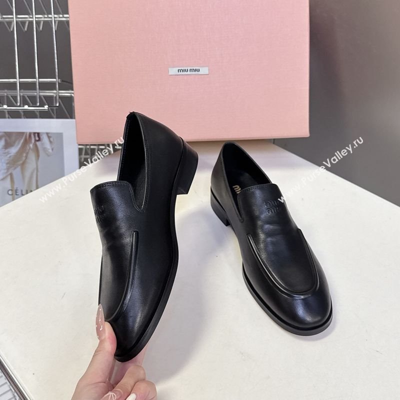 Miu Miu Leather Loafers 5D545E Black 2025 (HQG-251025021)