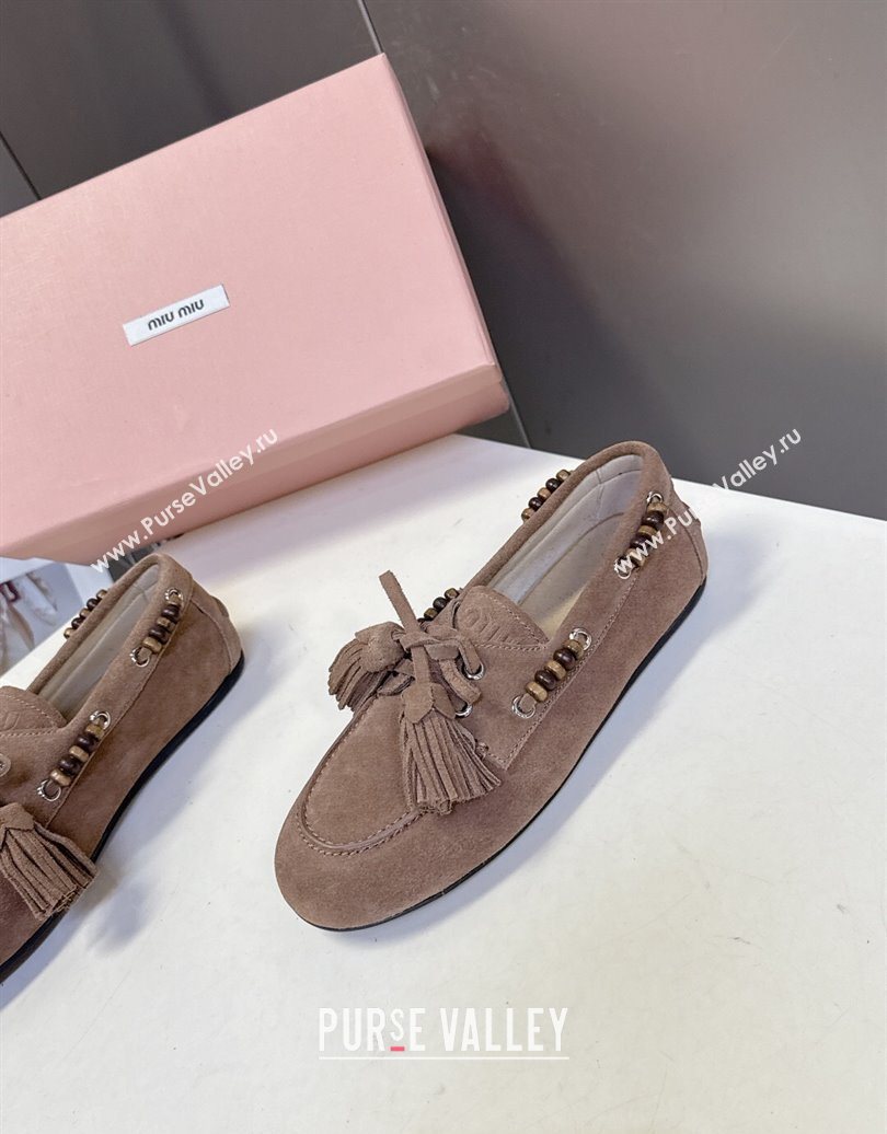 Miu Miu Tassel and Beads Loafers in Suede Leather Beige 2025 5D518E (MD-251025009)