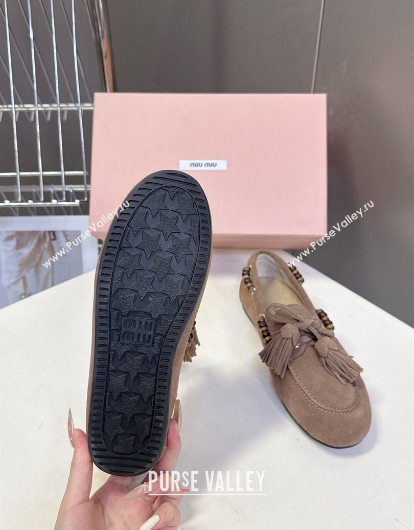 Miu Miu Tassel and Beads Loafers in Suede Leather Beige 2025 5D518E (MD-251025009)