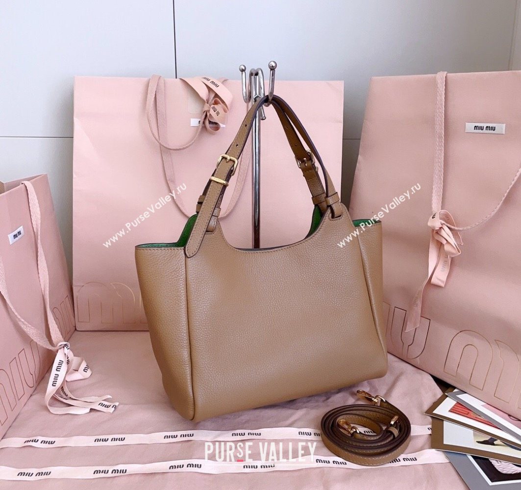 Miu Miu Leather handbag Caramel Brown 2025 5BA304 (JD-251121056)