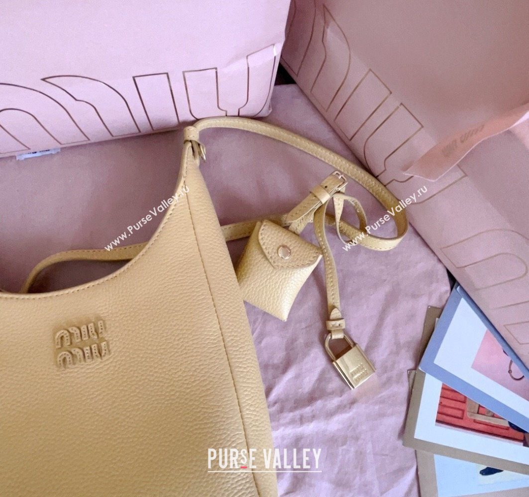 Miu Miu Leather bucket bag Ginista Yellow 2025 5BE099 (JD-251121059)