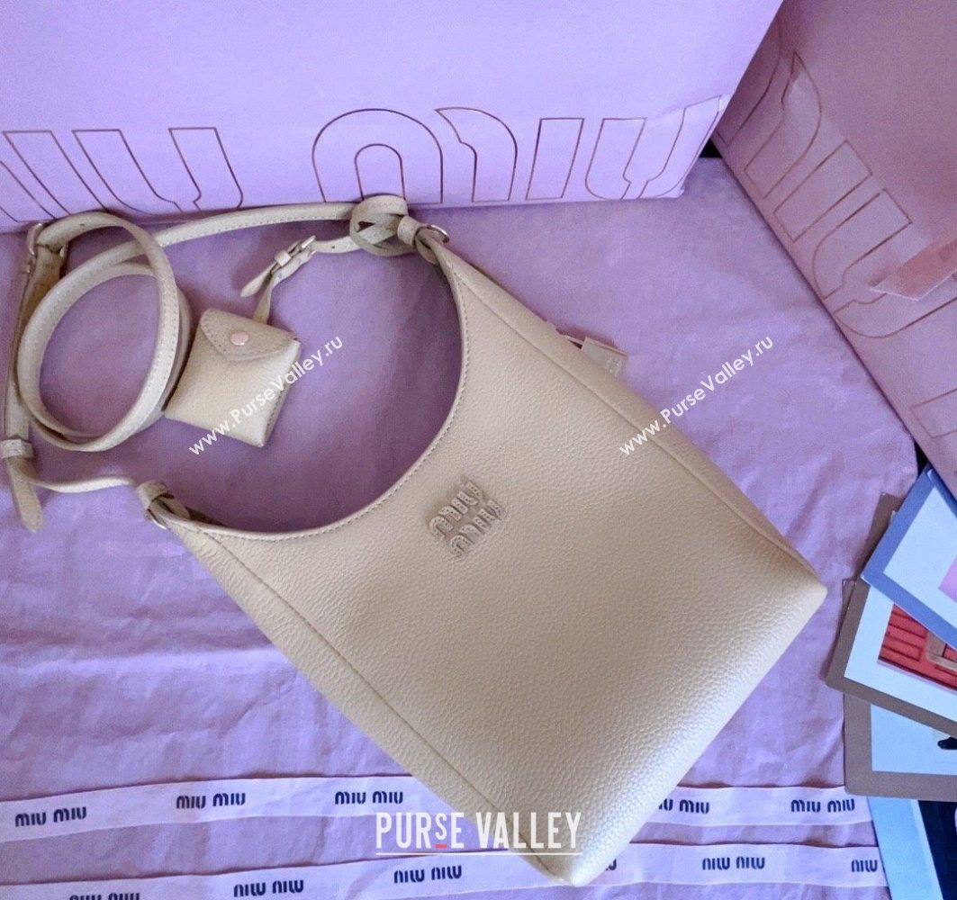Miu Miu Leather bucket bag Ginista Yellow 2025 5BE099 (JD-251121059)