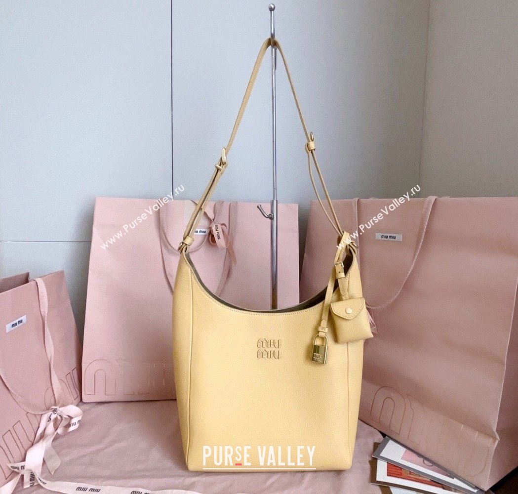 Miu Miu Leather bucket bag Yellow 2025 5BE098 (JD-251121063)