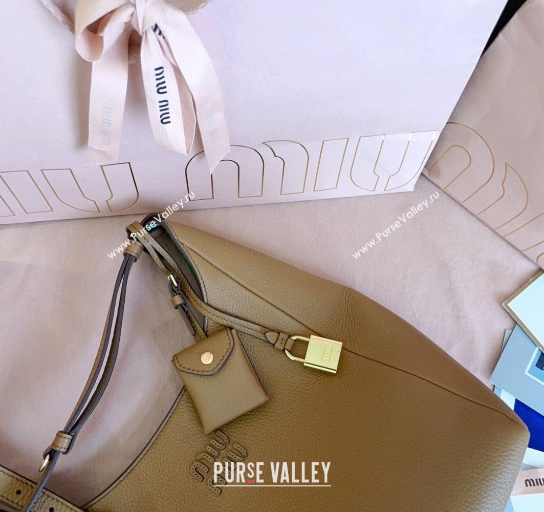 Miu Miu Leather bucket bag Caramel Brown 2025 5BE098 (JD-251121066)