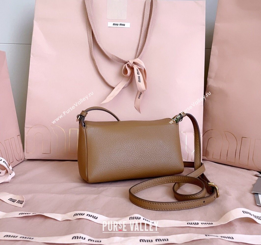 Miu Miu Leather Pouch Mini bag Brown 2025 5NF462 (JD-251121069)