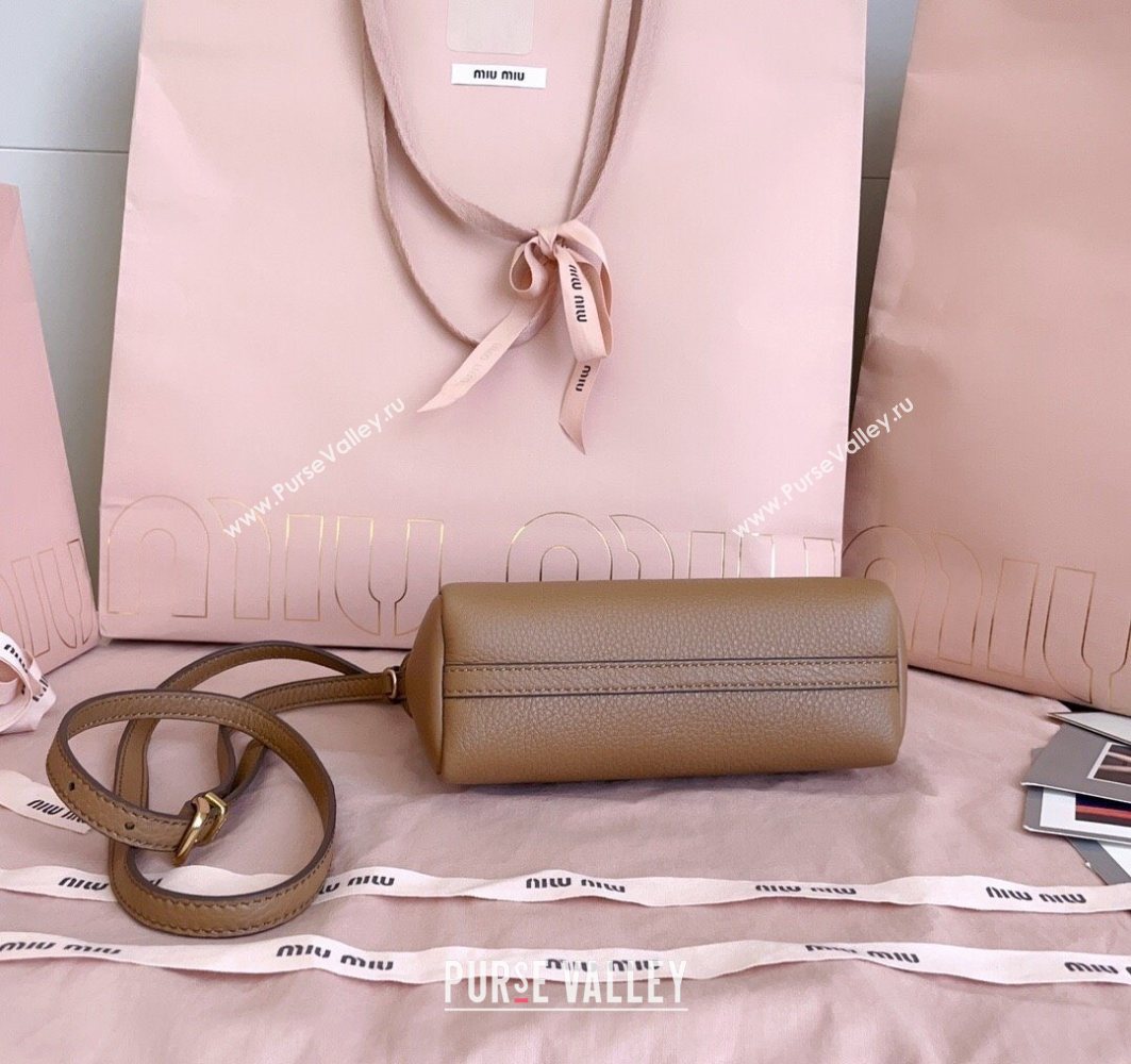 Miu Miu Leather Pouch Mini bag Brown 2025 5NF462 (JD-251121069)