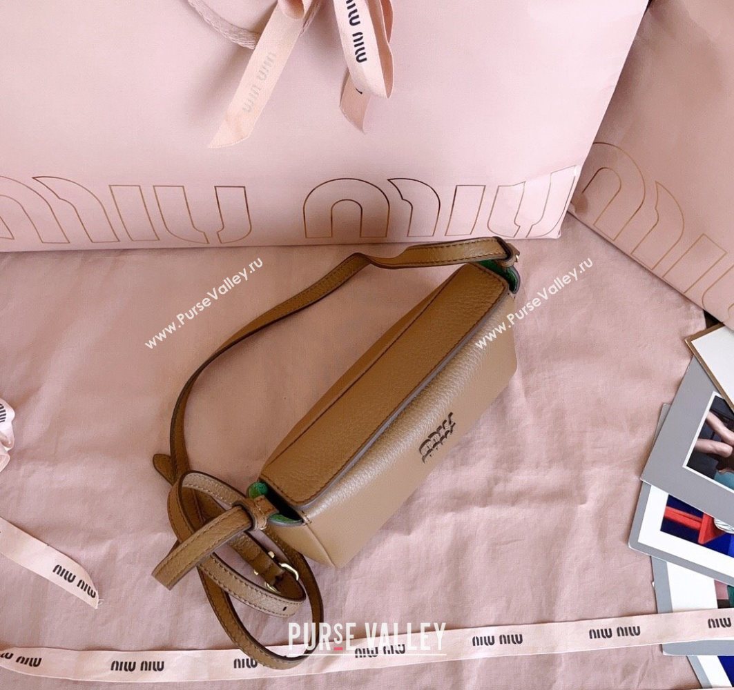 Miu Miu Leather Pouch Mini bag Brown 2025 5NF462 (JD-251121069)
