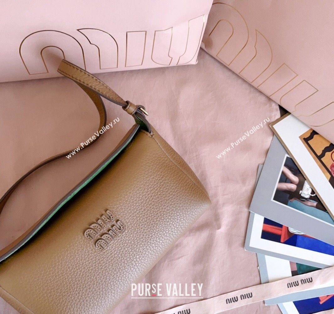Miu Miu Leather Pouch Mini bag Brown 2025 5NF462 (JD-251121069)