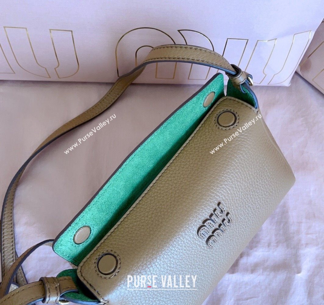 Miu Miu Leather Pouch Mini bag Brown 2025 5NF462 (JD-251121069)