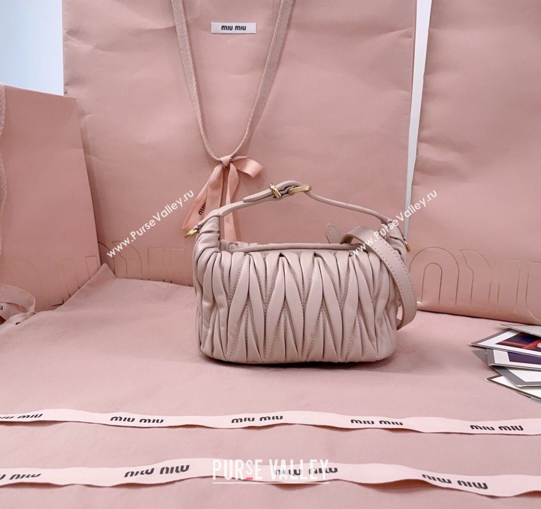 Miu Miu Matelasse Nappa Leather Pouch Mini Bag Powder Pink 2025 5NE026 (JD-251121070)