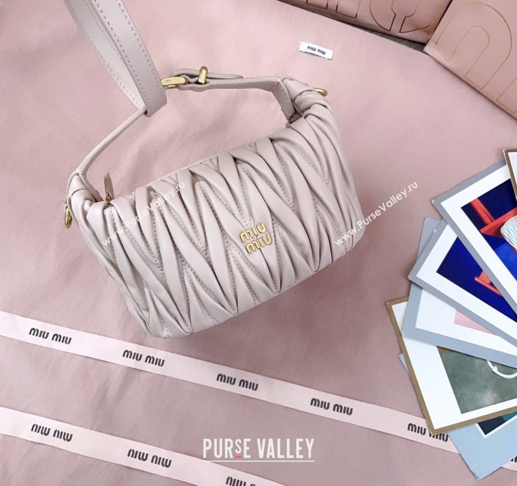 Miu Miu Matelasse Nappa Leather Pouch Mini Bag Powder Pink 2025 5NE026 (JD-251121070)