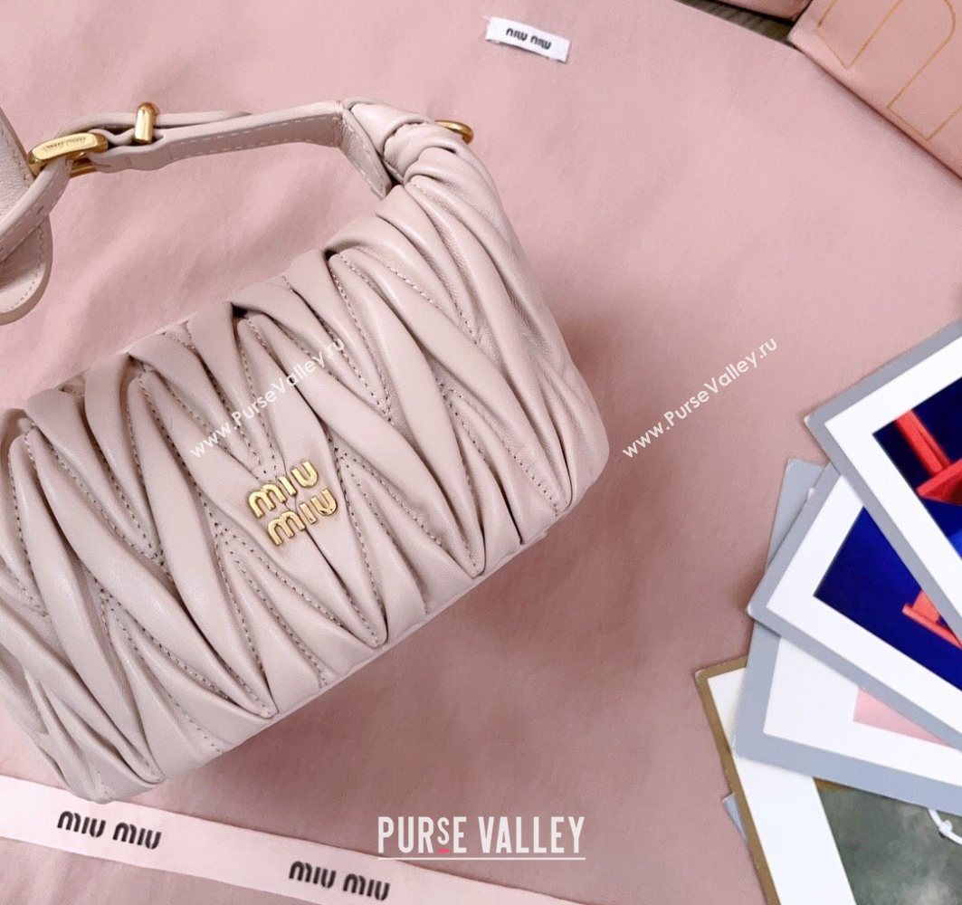 Miu Miu Matelasse Nappa Leather Pouch Mini Bag Powder Pink 2025 5NE026 (JD-251121070)