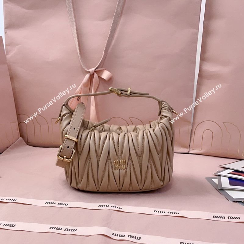 Miu Miu Matelasse Nappa Leather Pouch Mini Bag Beige 2025 5NE026 (JD-251121072)