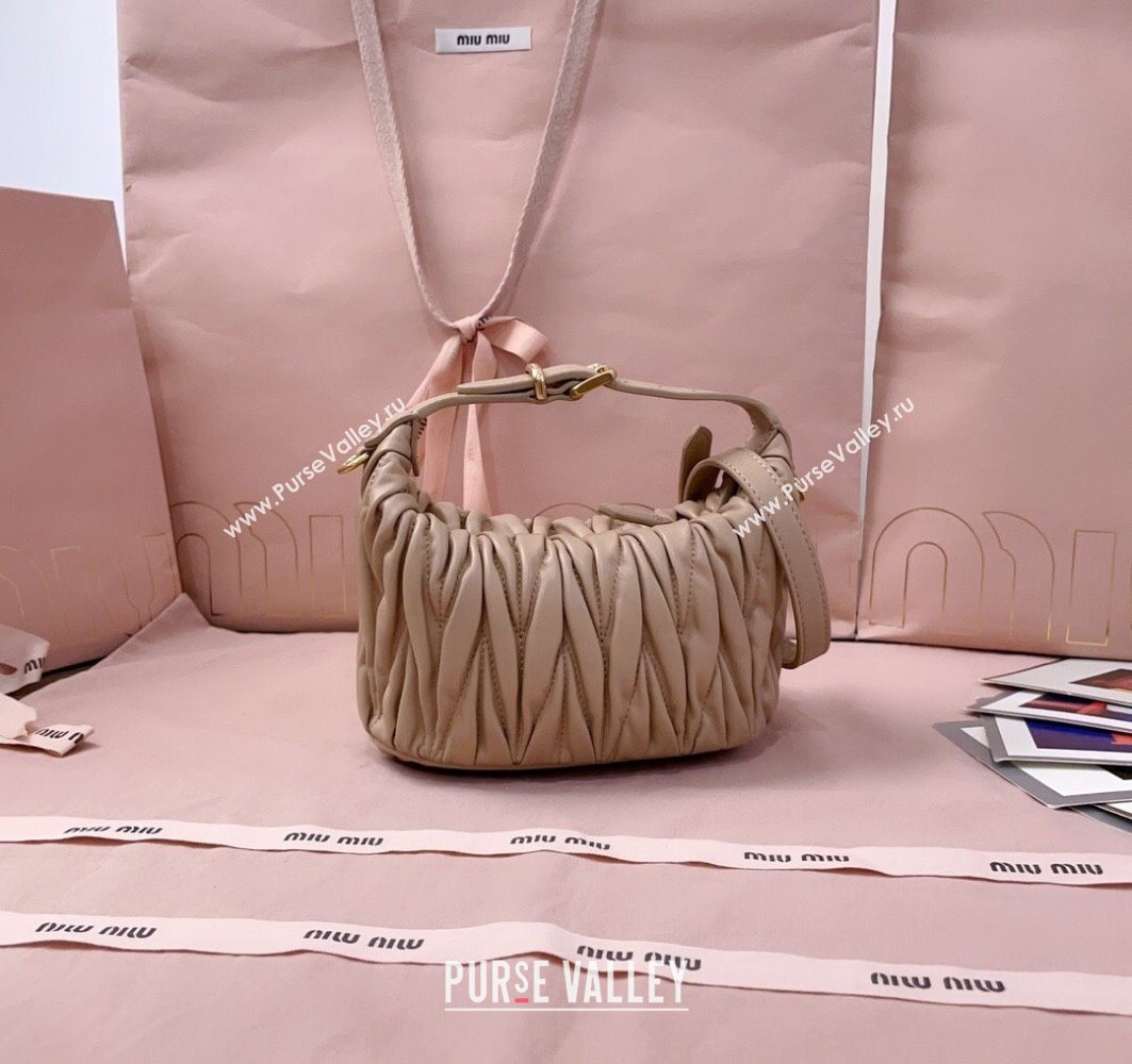 Miu Miu Matelasse Nappa Leather Pouch Mini Bag Beige 2025 5NE026 (JD-251121072)