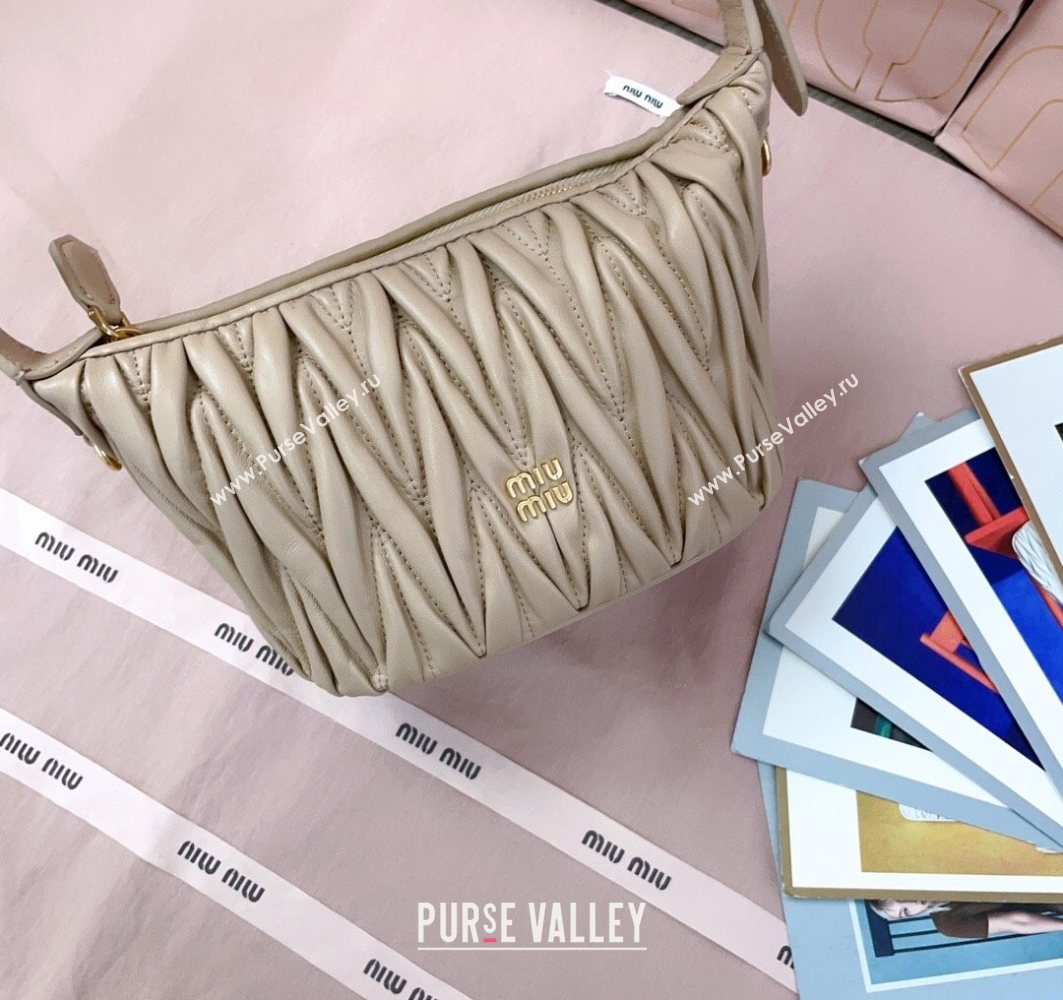 Miu Miu Matelasse Nappa Leather Pouch Mini Bag Beige 2025 5NE026 (JD-251121072)