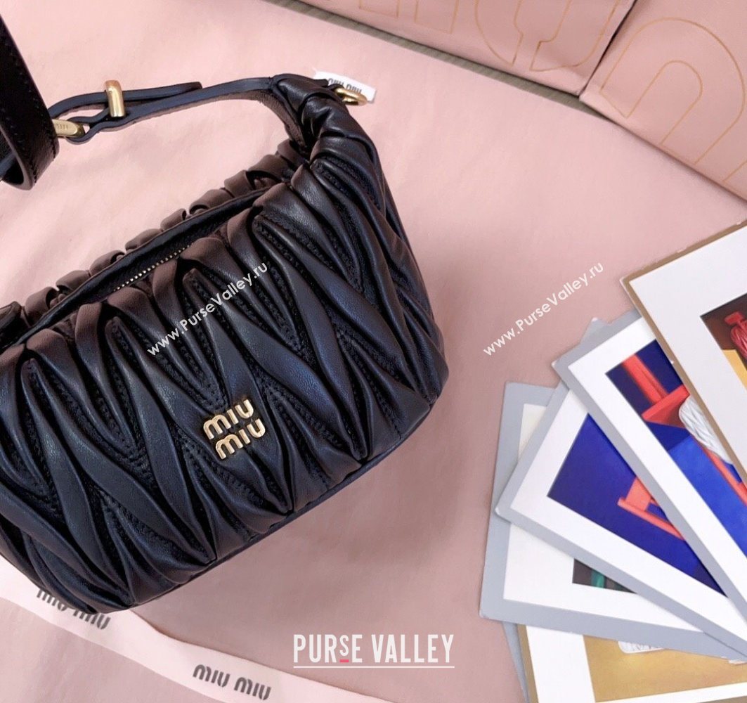 Miu Miu Matelasse Nappa Leather Pouch Mini Bag Black 2025 5NE026 (JD-251121073)