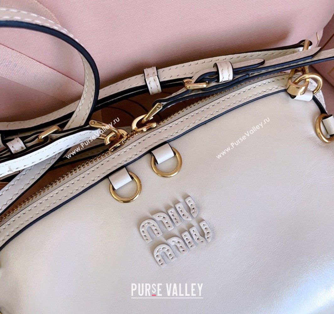 Miu Miu Leather Clutch Shoulder Bag White 2025 5BF131 (JD-251121045)
