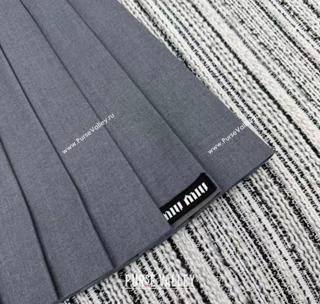 Miu Miu Jacket and Skirt Set Grey 2025 MM1204 (QI-251201021)