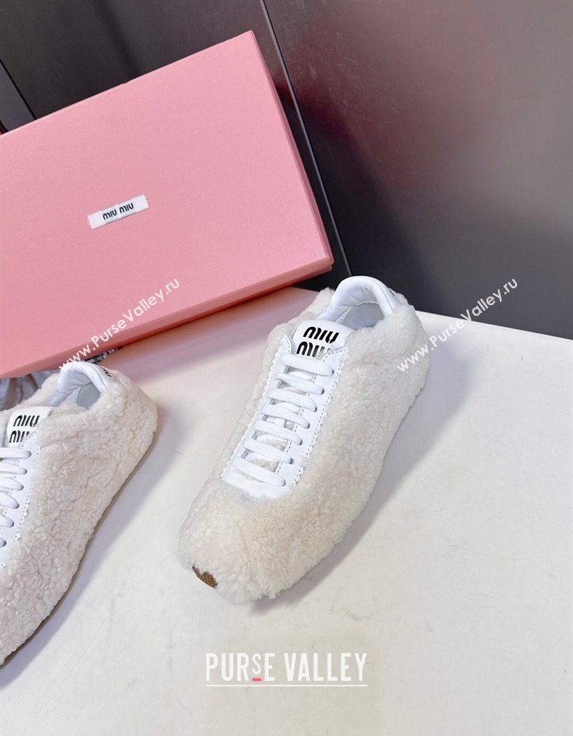 Miu Miu Plumet Shearling Sneakers White 2025 5E529E (MD-251208063)