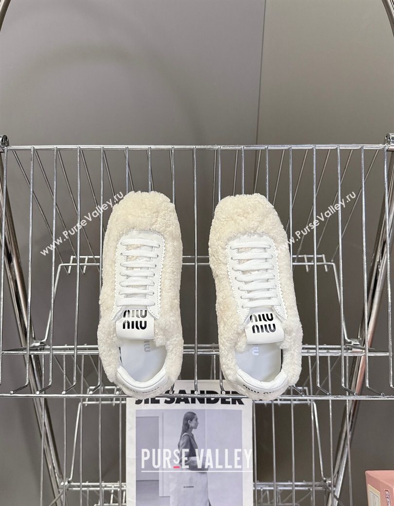Miu Miu Plumet Shearling Sneakers White 2025 5E529E (MD-251208063)