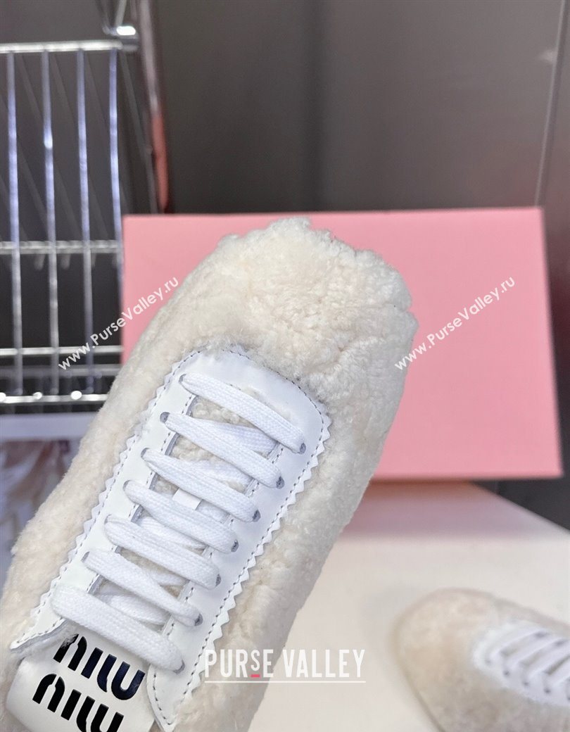 Miu Miu Plumet Shearling Sneakers White 2025 5E529E (MD-251208063)