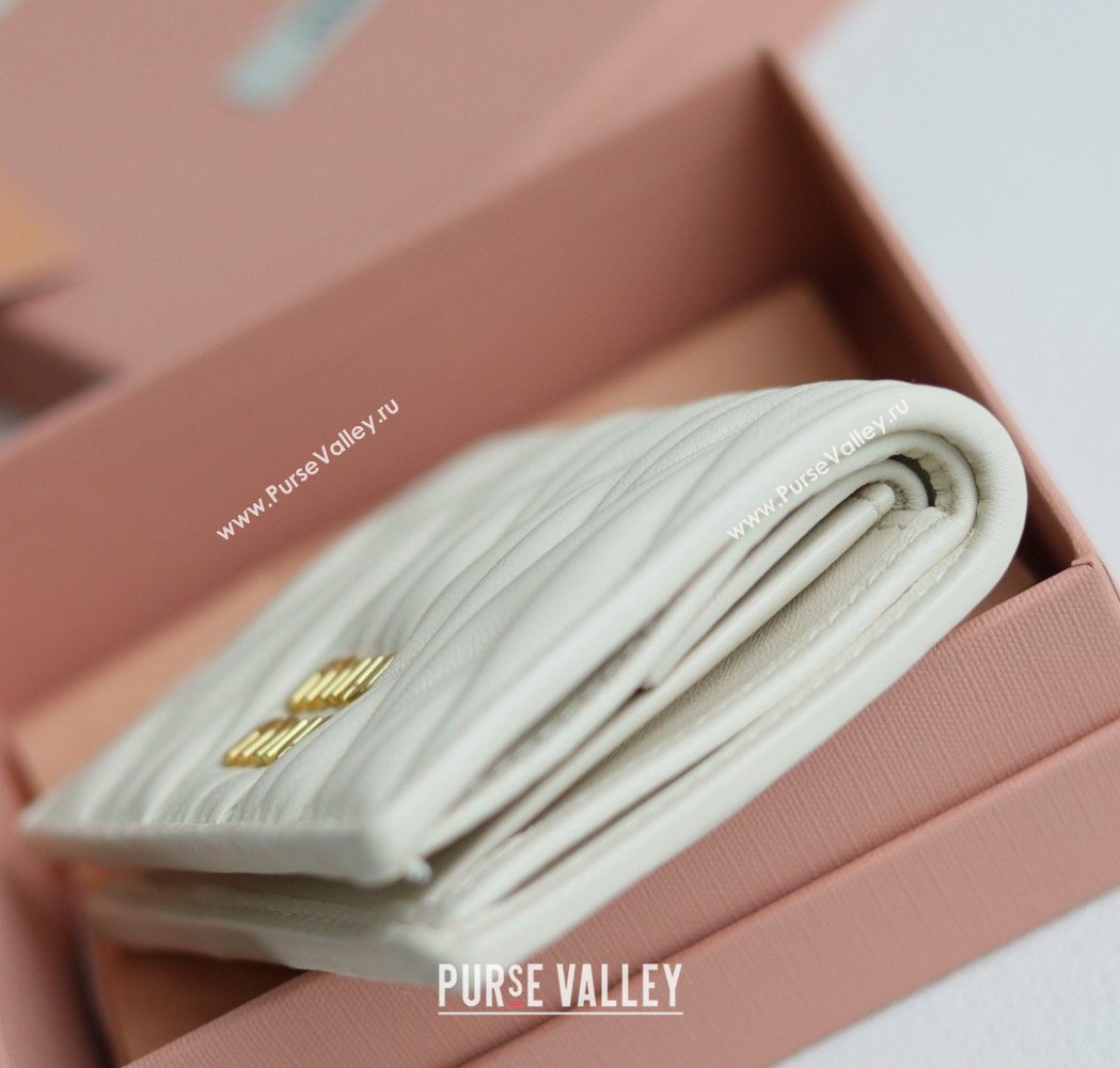 Miu Miu Matelasse Nappa Leather Small Wallet White 2026 5MV204 (YY-260120075)